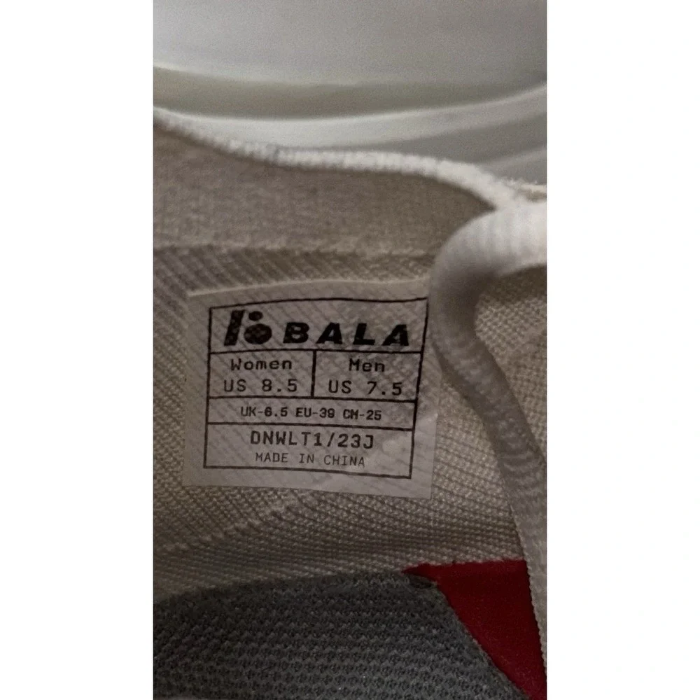 BALA White Athletic Sneakers Women's US 8.5 Men's 7.5 Training Gym Shoes EU 39